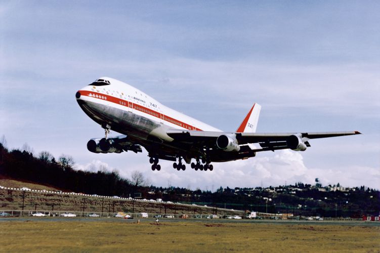 Storia 747